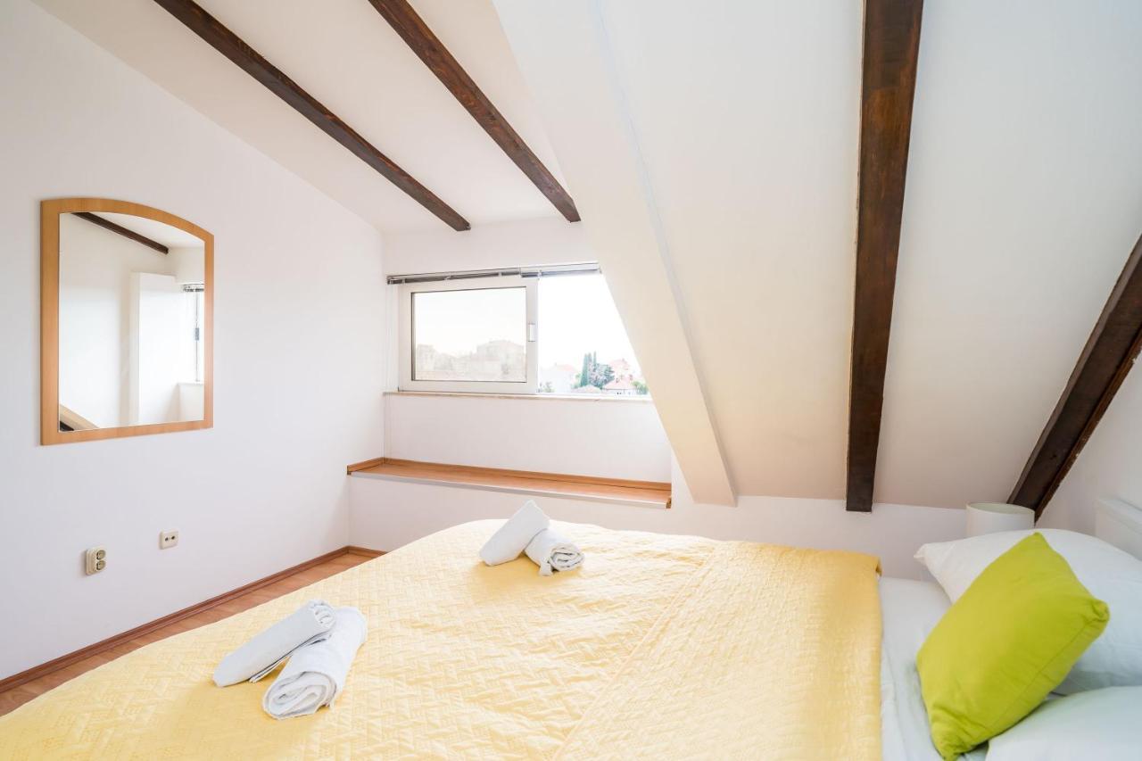 Deluxe Duplex House With Terrace Apartment ดูบรอฟนิก ภายนอก รูปภาพ